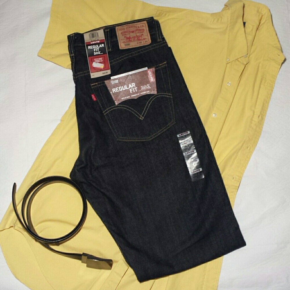 Levi straight jeans